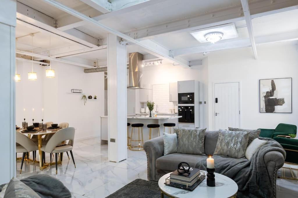 Luxury, Open Plan Apartment Bradford  Exterior foto